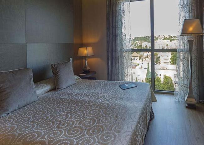 Công trình kiến trúc sang chảnh này tọa lạc tại thị trấn Sitges, Tây Ban Nha.