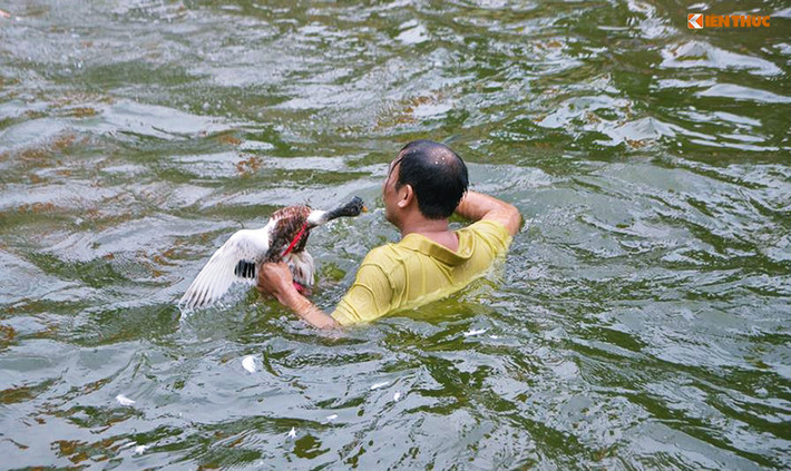 ... và "chiến lợi phẩm" đã thu được.