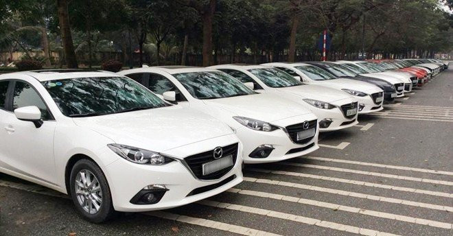 Theo ông Phạm Anh Tuấn, trưởng tiểu ban chính sách Hiệp hội các nhà sản xuất ô tô tại Việt Nam (VAMA), hiện một trong những dòng xe nhập khẩu nguyên chiếc về Việt Nam có mức giá thấp nhất, đó là dòng xe nhập từ Ấn Độ. Theo đó, dòng xe này nhập sang Việt Nam có giá trung bình vào khoảng 3.700 USD (tương đương khoảng 84 triệu đồng/xe, chưa tính thuế, phí).