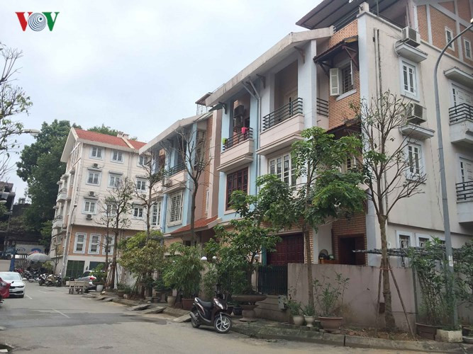 Khu nhà ở tại số 628 đường Hoàng Hoa Thám được Thanh tra Chính phủ kiểm tra sai phạm về tài chính gần 12,5 tỷ đồng do xác định tiền sử dụng đất không đúng vị trí quy định tại bảng giá đất.