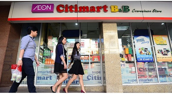 Với việc bắt tay với 2 tên tuổi lớn này, AEON không giấu diếm tham vọng thâu tóm thị trường Việt. Chủ tịch Aeon, Motoya Okada lý giải, việc liên doanh với 2 chuỗi siêu thị lớn tại Việt Nam sẽ giúp Aeon có thể phát triển nhanh chóng tại đây, cũng như tạo bàn đạp tại Đông Nam Á.