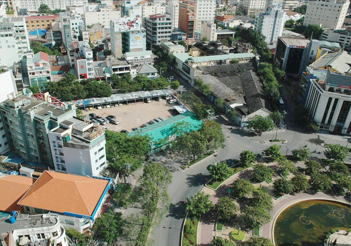 Kết luận cũng thông báo trong thời hạn 60 ngày kể từ ngày công bố Kết luận thanh tra, Công ty liên doanh TMHH Vietcombank-Bonday-Benthanh phải báo cáo kết quả việc thực hiện bằng văn bản về Thanh tra Bộ Xây dựng. Ảnh: ashui.com.