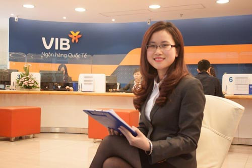 8. VIB Thống kê từ báo cáo tài chính quý IV/2017 của ngân hàng VIB cho thấy mức lương của nhân viên ngân hàng này bình quân 20,3 triệu đồng. Ảnh: 24H.
