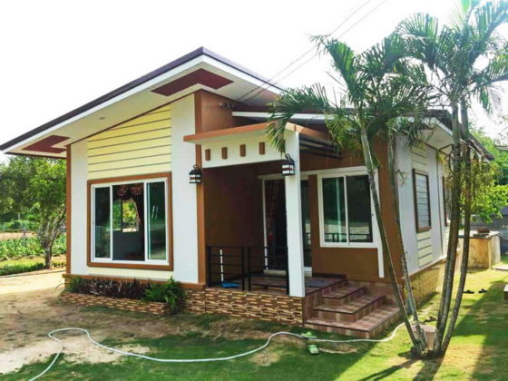 Mẫu nhà cấp 4 thiết kế hiện đại, bao gồm 2 phòng ngủ, 1 phòng tắm, nhà bếp và phòng khách.