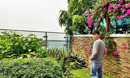 Ngôi biệt thự 3 tầng của Nathan Lee ở quận 2 có diện tích hơn 200m2. Ảnh: Baogiaothong.
