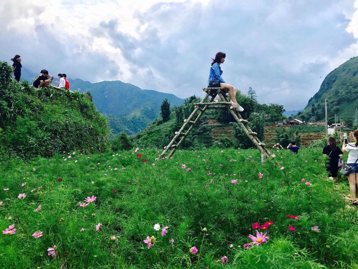 Dịp nghỉ lễ 2/9 năm nay kéo dài 3 ngày nên phần lớn khách có xu hướng lựa chọn tour ngắn, gần. Ảnh: Anbinhtravel.