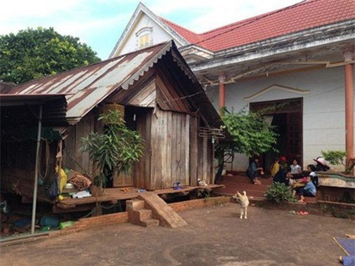 Tân Hoa hậu Hoàn vũ Việt Nam sinh ra trong một gia đình không mấy khá giả tại Đắk Lắk. Ảnh: Nld.
