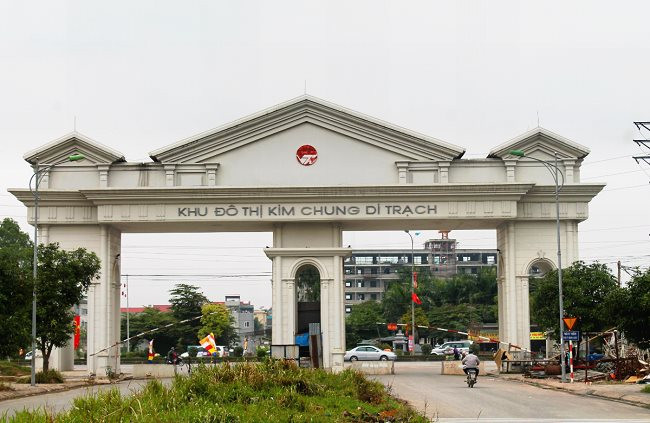 Mới đây, UBND TP.Hà Nội vừa phê duyệt điều chỉnh Quy hoạch chi tiết Khu đô thị Kim Chung - Di Trạch (huyện Hoài Đức, Hà Nội). Theo đó, khu đô thị này sẽ được mở rộng thêm 8,6ha so với trước đây (từ 138,1ha lên 146,7ha). Ảnh: Vietnamfinance.