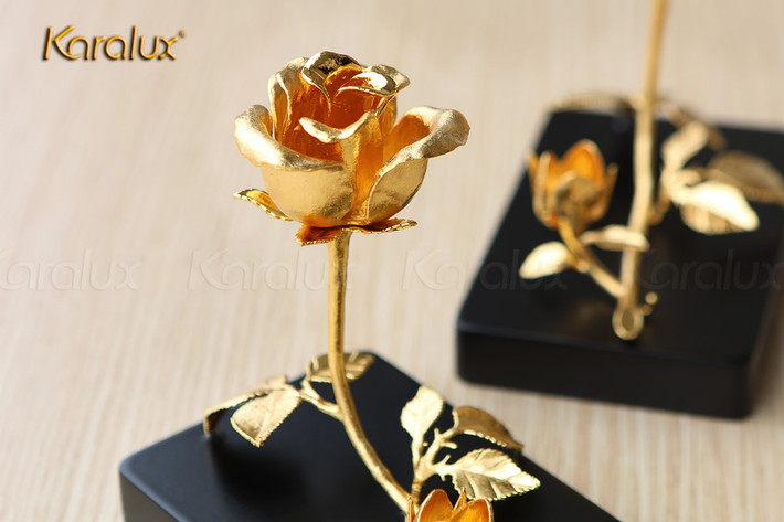 Bông hồng được thiết kế mềm mại và độc đáo. Ảnh: Karalux.