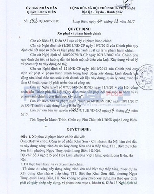 Trước đó, ngày 14/11/2017, UBND quận Long Biên đã ban hành Quyết định xử phạt vi phạm hành chính đối với Cty Cổ phần Khai Sơn chi nhánh Hà Nội làm chủ đầu tư do tổ chức thi công xây dựng công trình khu nhà biệt thự thấp tầng thuộc Dự án xây dựng Khu nhà ở thấp tầng TT1 - biệt thự Khai Sơn Hill không có giấy phép xây dựng với mức phạt là 80 triệu đồng và yêu cầu đình chỉ thi công. Ảnh: Phapluatplus.