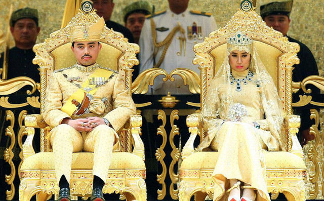 Đám cưới của Hoàng tử Brunei - Abdul Malik diễn ra trong 11 ngày, bắt đầu từ 5/4/2015 tại cung điện Istana.