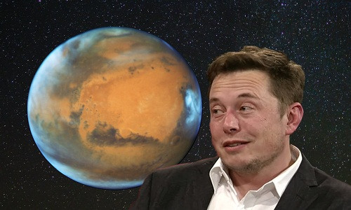 Năm 2010, Tesla bước lên sàn chứng khoán. Đây cũng là lúc tài sản của Musk tăng nhanh. Năm 2012, Elon Musk lần đầu góp mặt trong danh sách những người giàu nhất thế giới của tạp chí Forbes, với tài sản ròng lên đến 2 tỷ USD.