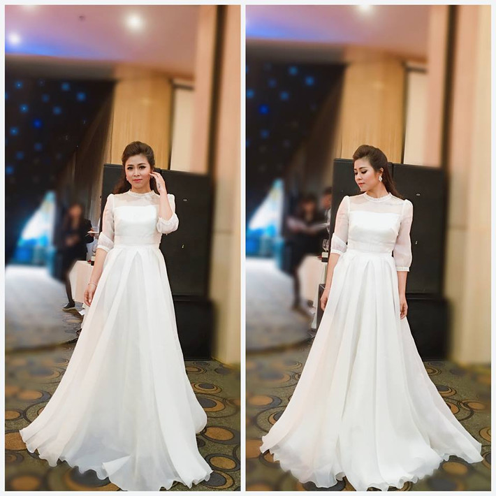 Hoàng Linh trông giống như một công chúa với trang phục điệu đà này.
