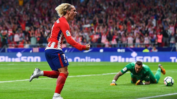 Griezmann khen sân nhà hết lời: Ghi bàn thắng đầu tiên và cũng quyết định chiến thắng trước Malaga trên sân nhà Wanda Metropolitano, Antoine Griezmann khen nức nở sân nhà mới của CLB Atletico Madrid. “Đây thực sự là sân bóng tuyệt vời nhất mà tôi từng thi đấu, không chỉ bởi đây là sân nhà của chúng tôi”, Grizi nói. Ảnh: Goal
