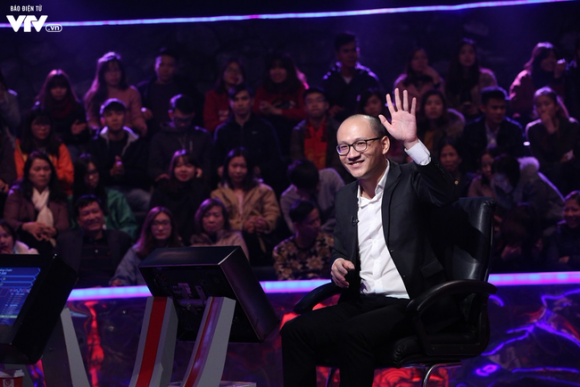 Theo nhiều người nhận xét, sự hài hước của Thanh Huyền khiến cho chương trình game show thử thách sự hiểu bớt này không bị khô cứng. Và chính điều trên giúp cô dễ dàng vượt qua 5 câu hỏi đầu tiên khá dễ dàng để ẵm phần thưởng trị giá 2 triệu đồng.