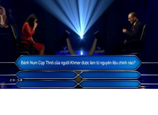 Tuy nhiên Áp lực từ chiếc ghế "nóng" đã khiến nhà báo kiêm ông thầy dạy Ngữ Văn - Phan Đăng mắc lỗi khi giới thiệu tên người chơi "Lê Thị Thanh Huyền" thành "Lê Thị Hồng Hạnh". Nhưng với kinh nghiệm xuất hiện nhiều lần trên các chương trình bình luận thể thao đã giúp anh nhanh chóng làm chủ khán phòng. Ảnh sử dụng trong bài: Nguồn VTV.vn