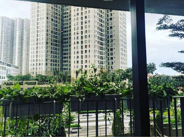Trước đó, Vũ Khắc Tiệp cũng từng đăng tải những hình ảnh về căn hộ mới mua nhưng chưa hoàn thiện khiến nhiều người không khỏi tò mò.