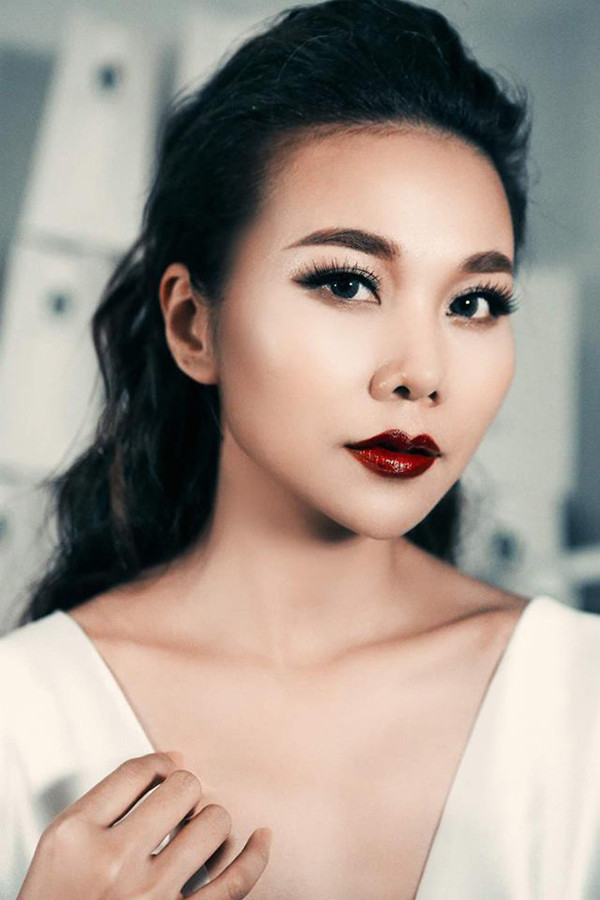 Vốn là người kín tiếng về đời tư, thực hư chuyện tình của siêu mẫu Thanh Hằng vẫn luôn là dấu hỏi lớn.