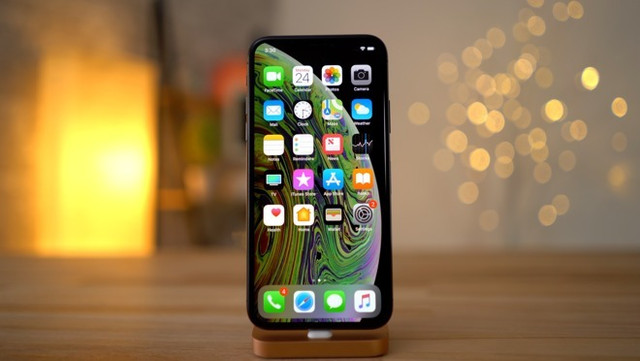 Apple sắp tung iPhone, iPad và MacBook Pro giá "mềm" hơn? - Hình 2 Apple sap tung iPhone, iPad va MacBook Pro gia