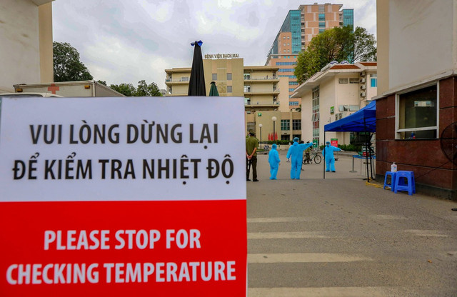 Những yếu tố nào khiến ổ dịch ở Bệnh viện Bạch Mai trở nên phức tạp? Nhung yeu to nao khien o dich o Benh vien Bach Mai tro nen phuc tap?