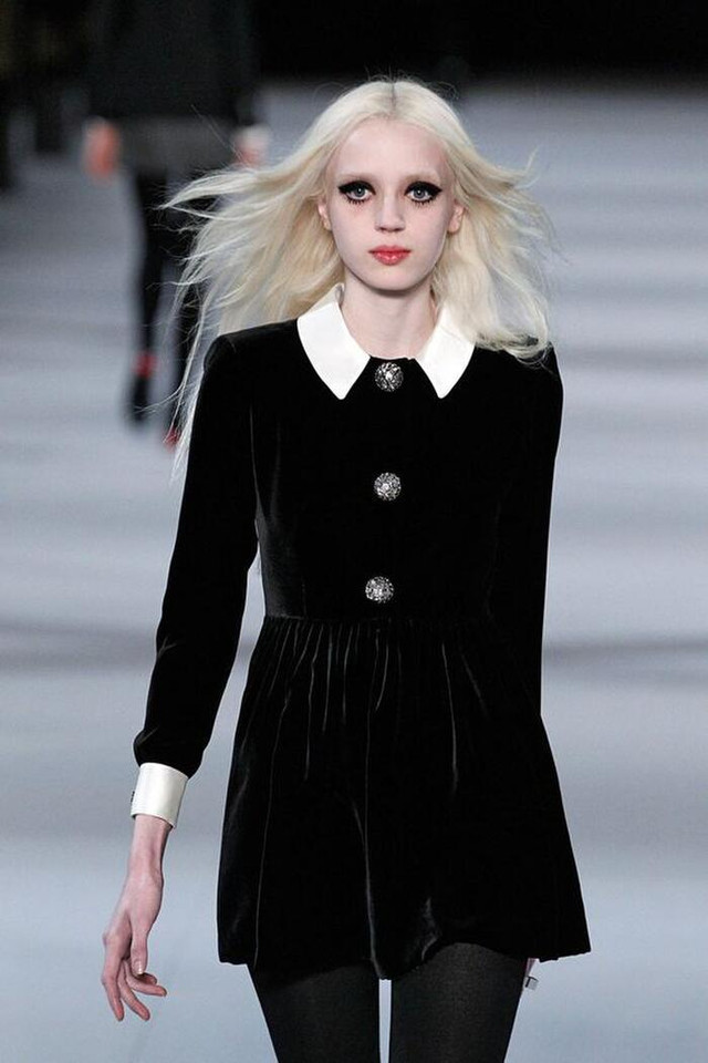 7 lời khuyên thời trang không bao giờ lỗi thời của Yves Saint Laurent 7 loi khuyen thoi trang khong bao gio loi thoi cua Yves Saint Laurent