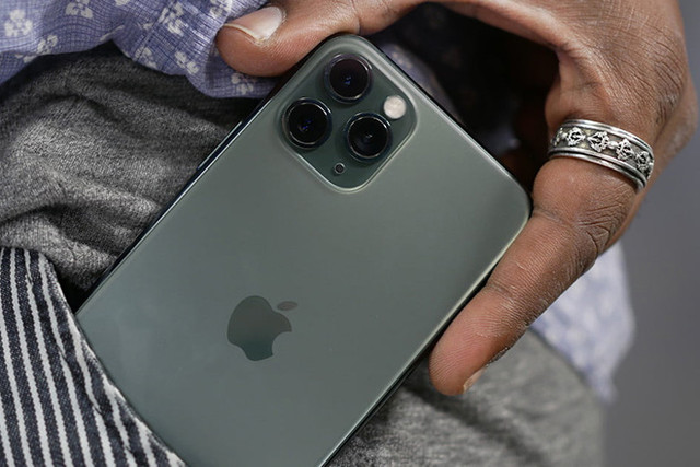 "So kè" 2 smartphone được đánh giá tổng thể tốt nhất hiện nay - Hình 2