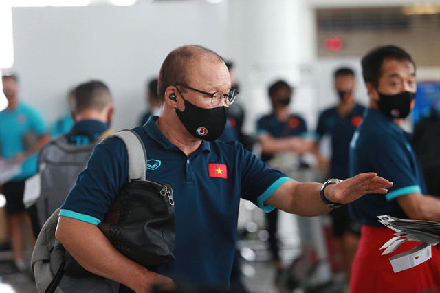 Tuyển Việt Nam lên đường sang UAE, quyết làm nên chuyện - Hình 5 Tuyen Viet Nam len duong sang UAE, quyet lam nen chuyen-Hinh-5