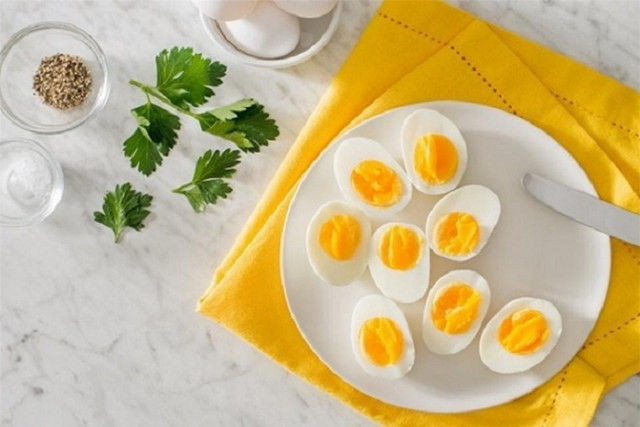 Giảm 7kg trong 1 tuần với thực đơn từ trứng gà luộc ảnh 1 Giảm 7kg trong 1 tuần với thực đơn từ trứng gà luộc ảnh 1