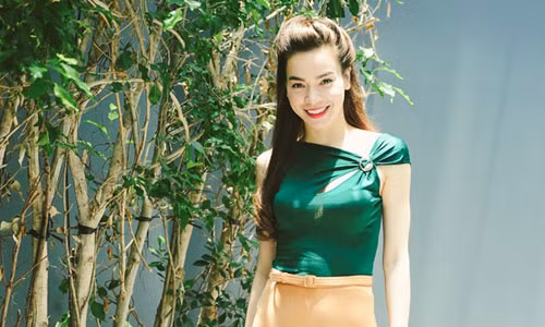 Hồ Ngọc Hà mặc tinh tế, đẹp ngây ngất đi sự kiện