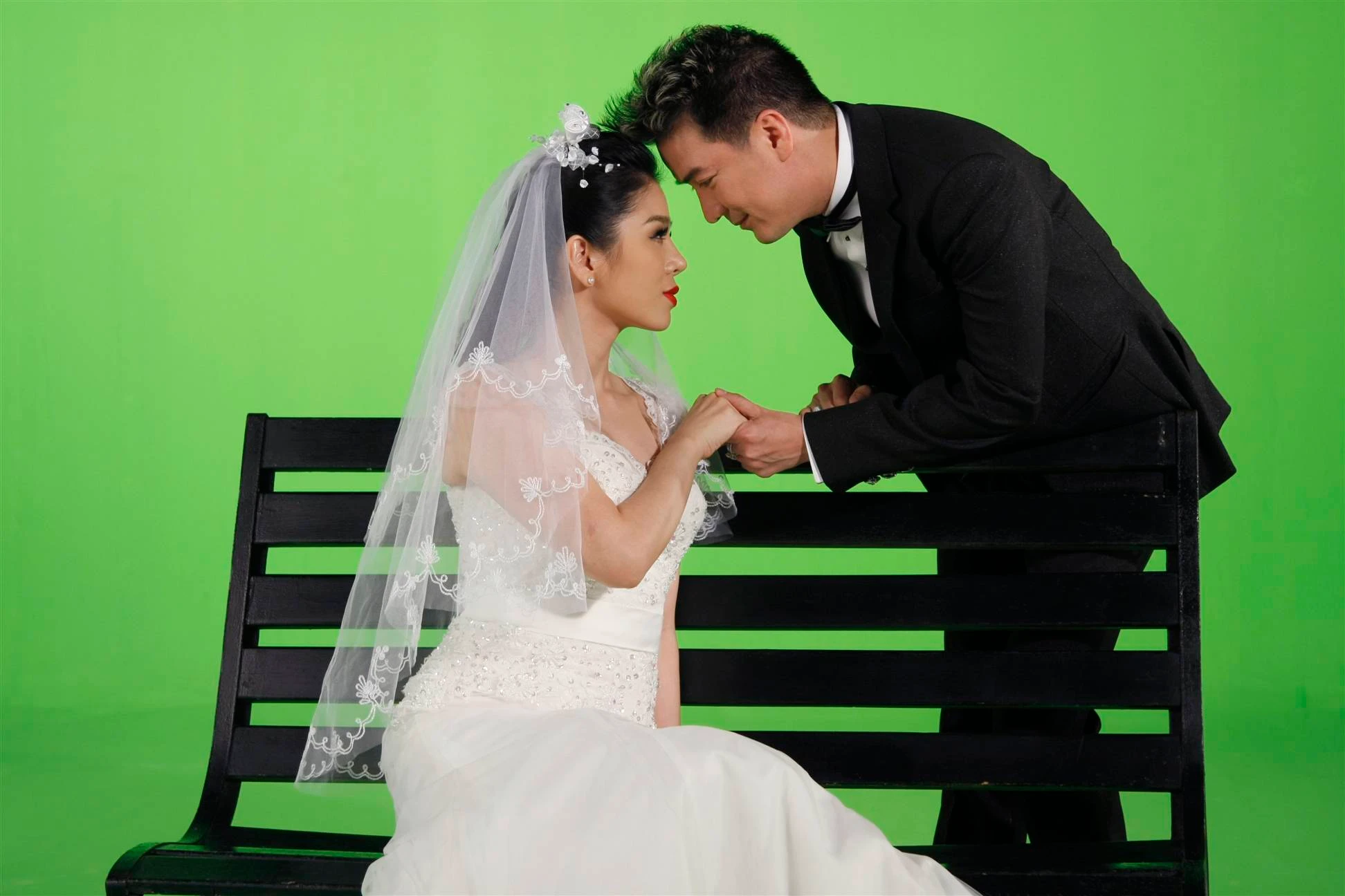 Ngắm ảnh cưới đẹp lung linh của Mr. Đàm và Lệ Quyên