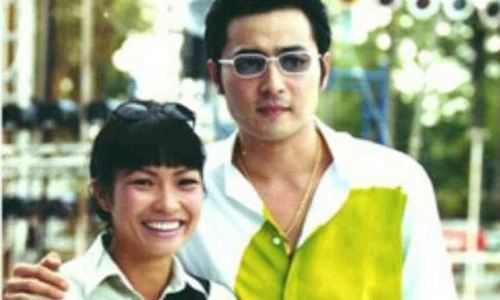 Phương Thanh khoe ảnh bên loạt sao nổi tiếng thế giới