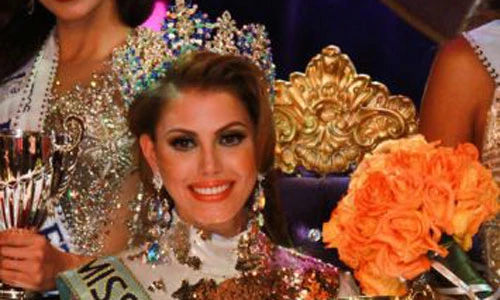 Cận dung nhan tân Hoa hậu thế giới Venezuela 2015