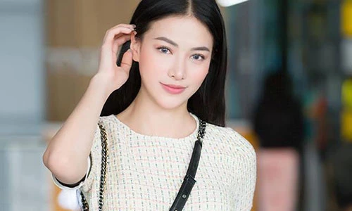 Phương Khánh thành cô nàng thị phi vì scandal
