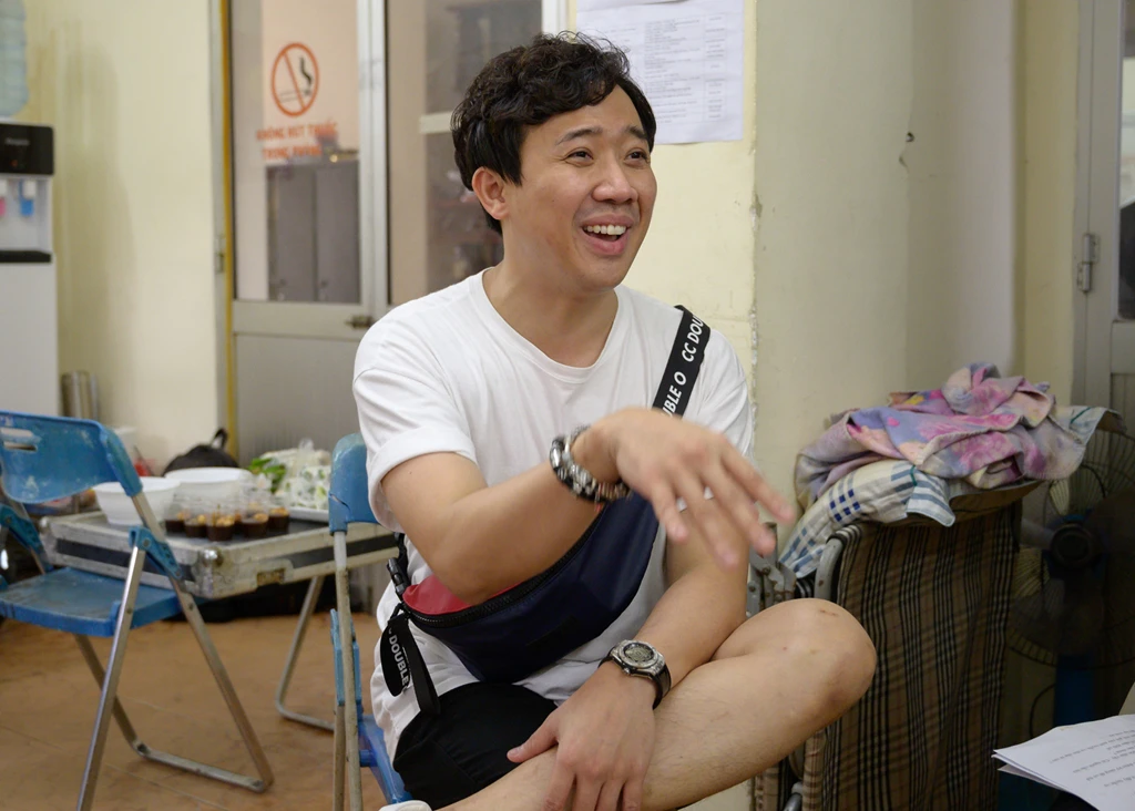 Trấn Thành vui vẻ tập kịch với Đức Thịnh sau ồn ào mâu thuẫn 