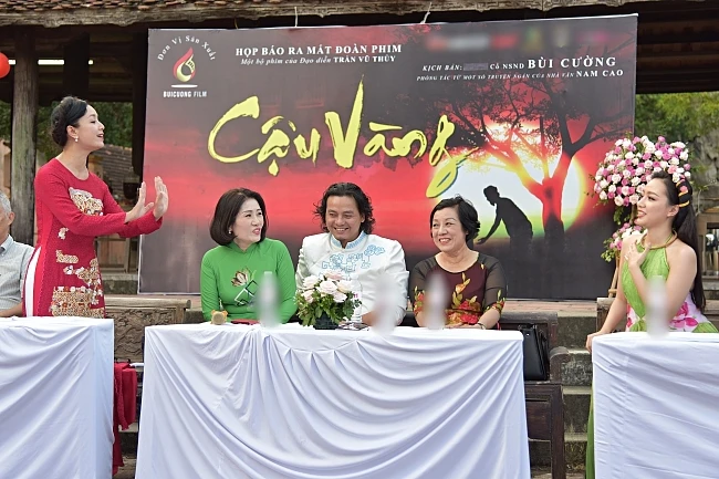 Phim "Cậu Vàng": NSƯT Chiều Xuân đại chiến Băng Di giành vai bà Ba 