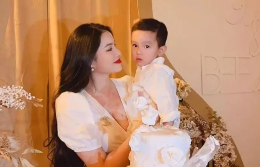 Phạm Hương hé lộ thời gian đưa các con về Việt Nam