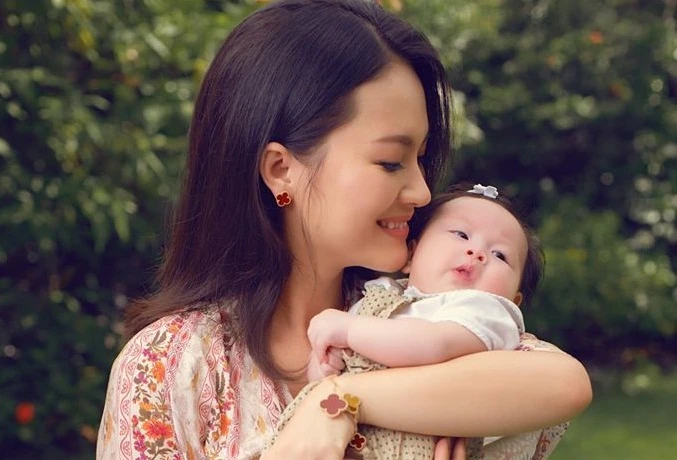 Đỗ Hải Yến 5 năm sinh liên tiếp 3 con, bé nào cũng yêu
