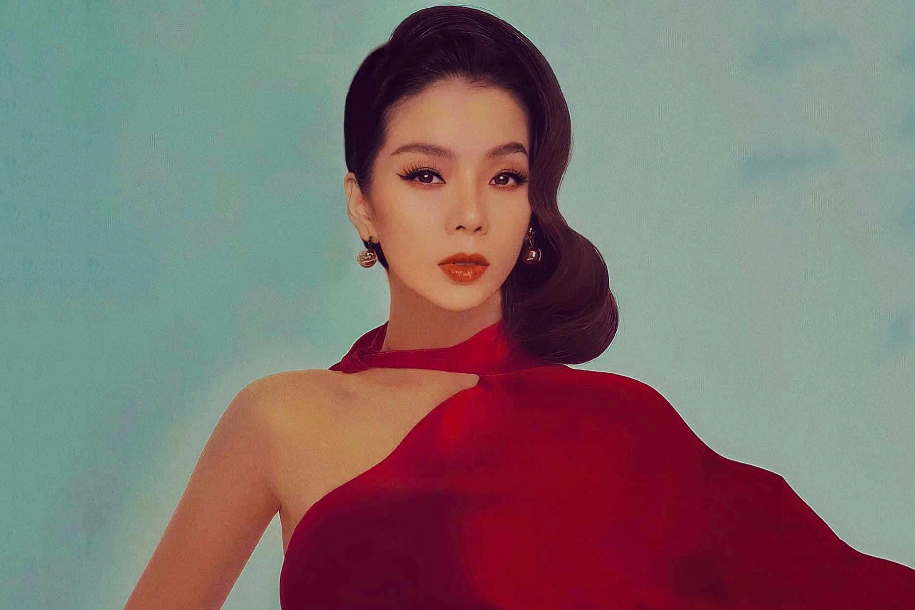 Ca sĩ Lệ Quyên: "Tôi yêu mình của hiện tại nhất"