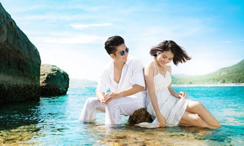 Ngắm ảnh cưới lãng mạn của Vân Trang - Hữu Quân