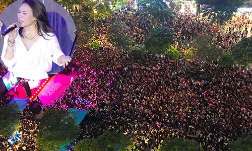 Ảnh kém đẹp trong đêm nhạc đông khủng khiếp của Mỹ Tâm