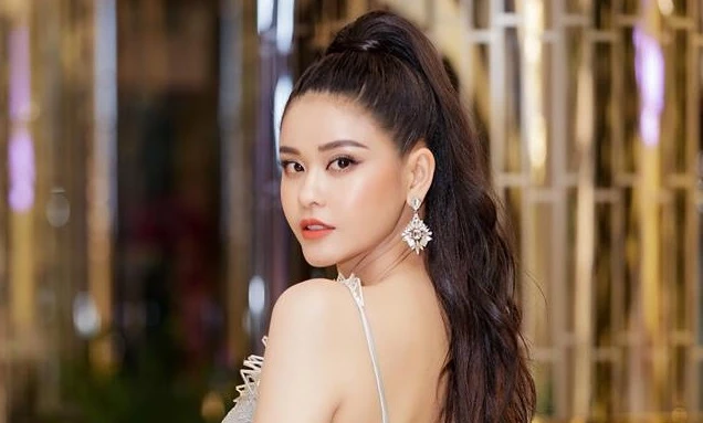 Trương Quỳnh Anh mặc váy xuyên thấu quyến rũ như nữ thần