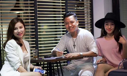 Tuấn Hưng cùng trò cưng Emily, Hạnh Sino tổ chức thi hát