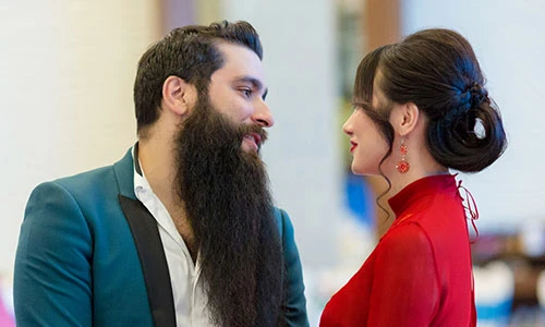 Đạo diễn phim "Kong" thân thiết với Trương Nhi trước khi về nước