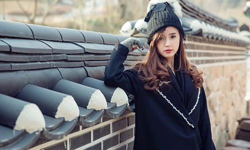 Hot girl Midu nổi bật ở phim trường Hàn Quốc