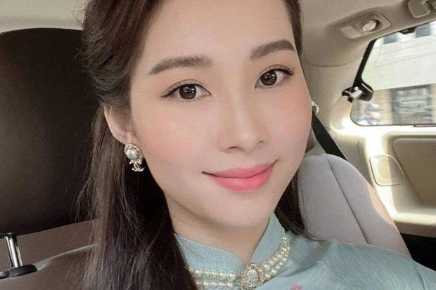 Mê xỉu nhan sắc đời thường của Hoa hậu Đặng Thu Thảo