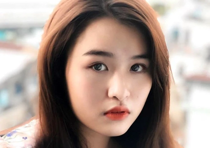 Bất ngờ với con gái xinh đẹp, cao 1m72 của nghệ sĩ Hoàng Mập