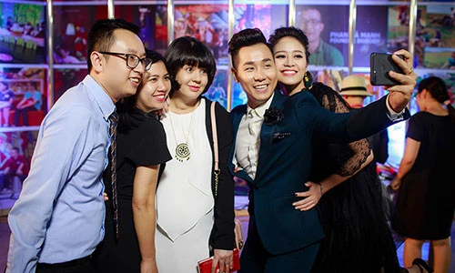 MC Diễm Quỳnh tái xuất sau sinh con gái thứ 2