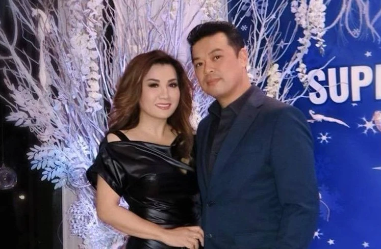 Loạt ảnh tình tứ của vợ cũ Bằng Kiều và bạn trai mới kém tuổi