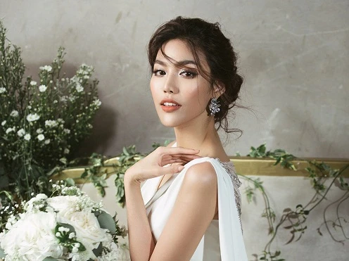 Ngắm váy cưới đẹp như mơ của Hoa khôi Lan Khuê