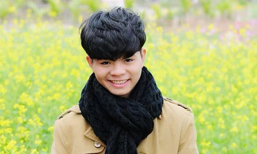 Quán quân “The Voice Kids” Quang Anh ra dáng hot boy